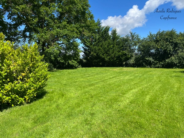 Dpt Ain (01), à vendre LA CHAPELLE DU CHATELARD terrain - Terrain de 826,00 m²