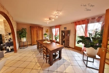Dpt Saône et Loire (71), for sale CRECHES SUR SAONE house P5 of 163 m² - Land of 2,181.00 m² 