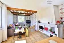 Maison à vendre 8 pièces proche de AZE (71)