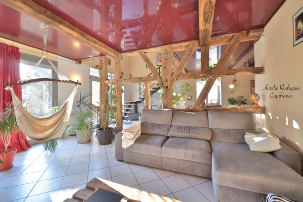 Maison à vendre 6 pièces  (01)