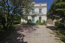 Propriete à vendre 14 pièces BOURG EN BRESSE (01)