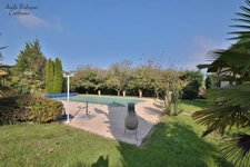 Maison à vendre 7 pièces SAINT CYR SUR MENTHON (01)