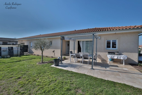 Maison à vendre 6 pièces SAINT ANDRE DE BAGE (01)