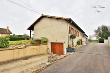 Dpt Saône et Loire (71), for sale CRECHES SUR SAONE house P5 of 163 m² - Land of 2,181.00 m² 