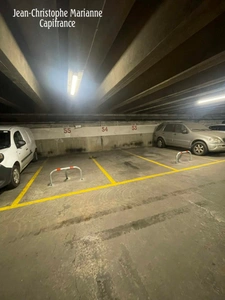 🚗 Place de parking sécurisée à vendre – Paris 13ᵉ | 84-86 boulevard Massena