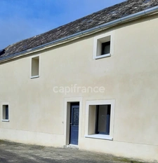 A vendre maison de village rénovée 5 pièces BAZOCHES LES HAUTES 28140 jardin clos sans vis à vis 