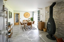 Maison à vendre 7 pièces FAYET (02)
