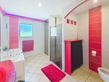 Maison familiale 4 chambres – Très bon état – Économe en énergie/Géothermie – Diconne (71330)