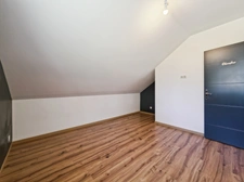 MAISON CONTEMPORAINE DE STANDING AVEC PISCINE – COMMENAILLES (JURA)