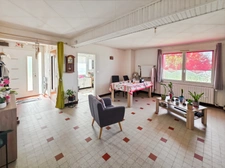 Maison familiale de 13 pièces 211 m² dont un appartement indépendant de 68 m² – Sur les hauteurs de Perrigny, proche de Lons-le-Saunier