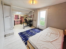 Maison familiale de 13 pièces 211 m² dont un appartement indépendant de 68 m² – Sur les hauteurs de Perrigny, proche de Lons-le-Saunier