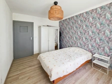 Maison à vendre 4 pièces 97 m2 dont 230 m2 de dépendances (71)