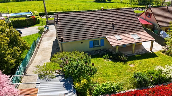 Maison à vendre 5 pièces GERUGE (39)