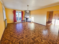 Montmorot – Grande maison de 198 m², 5 chambres sur 1 946 m² de terrain