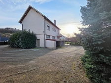 Montmorot – Grande maison de 198 m², 5 chambres sur 1 946 m² de terrain