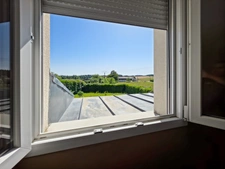 MAISON CONTEMPORAINE DE STANDING AVEC PISCINE – COMMENAILLES (JURA)