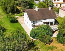 Maison 5 pièces avec grand terrain constructible – environnement calme – proche voie verte