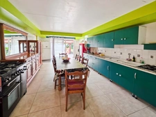 EXCLUSIVITÉ – Maison familiale de 156 m² avec terrain arboré de 1500 m² à SAINT AMOUR (39)