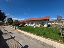 EXCLUSIVITÉ – Maison familiale de 156 m² avec terrain arboré de 1500 m² à SAINT AMOUR (39)