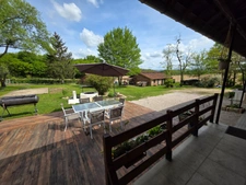 Maison à vendre 4 pièces 97 m2 dont 230 m2 de dépendances (71)