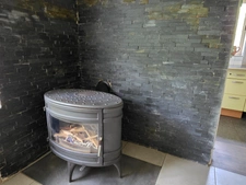 Maison à vendre 4 pièces 97 m2 dont 230 m2 de dépendances (71)