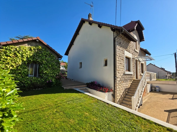 Maison à vendre 5 pièces COURLANS (39)