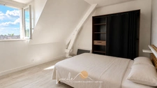 Propriété de caractère – Emplacement exceptionnel, beaux volumes et potentiel unique. 