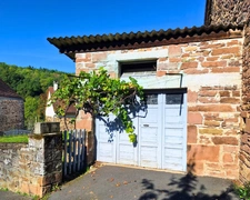 Maison de caractère en pierres – LE PESCHER (19)