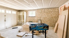 Propriété de caractère – Emplacement exceptionnel, beaux volumes et potentiel unique. 