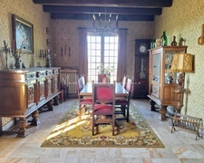 Grande maison avec vue panoramique – COSNAC (19)