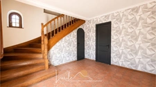 Propriété de caractère – Emplacement exceptionnel, beaux volumes et potentiel unique. 