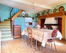 Maison de caractère en pierres – LE PESCHER (19)