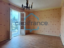 🏡 Maison à fort potentiel : terrasse avec vue, caves et configuration évolutive – TULLE centre, Corrèze (19)