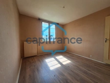 🏡 Maison à fort potentiel : terrasse avec vue, caves et configuration évolutive – TULLE centre, Corrèze (19)