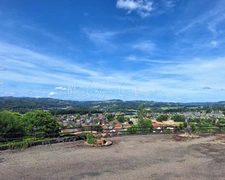 Grande maison avec vue panoramique – COSNAC (19)