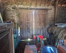 Grange + Maison entre campagne et ville - VENARSAL (19)