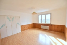Ensemble immobilier atypique, fort potentiel, LE LANDREAU (44)