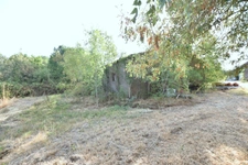 BÂTIMENT à rénover en habitation - LE LANDREAU (44)