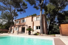 Maison au Calme avec piscine et Studio indépendant 