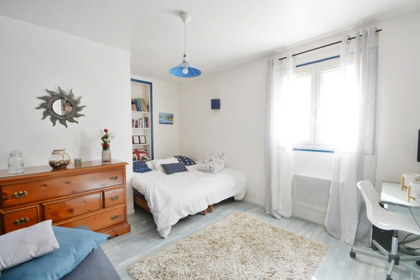 Maison au Calme avec piscine et Studio indépendant 
