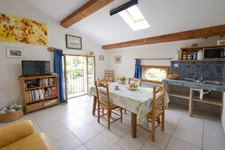 Maison avec Piscine et vue dégagée + appartement 42m²