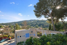 Maison avec Piscine et vue dégagée + appartement 42m²