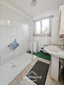 COUSANCE - Maison à vendre 5 pièces  (39) - jardin et dépendances