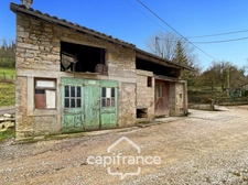 Maison à vendre 4 pièces VAL SURAN - 1.1 hectare de terrain