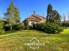 Maison à vendre 8 pièces BEAUFORT (39)