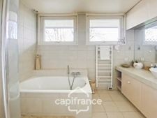Maison à vendre 8 pièces BEAUFORT (39)
