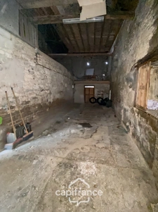 Maison à vendre 4 pièces VAL SURAN - 1.1 hectare de terrain