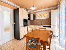 ALBON – Maison individuelle de 97 m² avec terrain de 2 498 m² et hangar