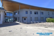 Beaurepaire, à vendre Locaux professionnels loué
