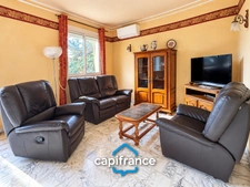 ALBON – Maison individuelle de 97 m² avec terrain de 2 498 m² et hangar